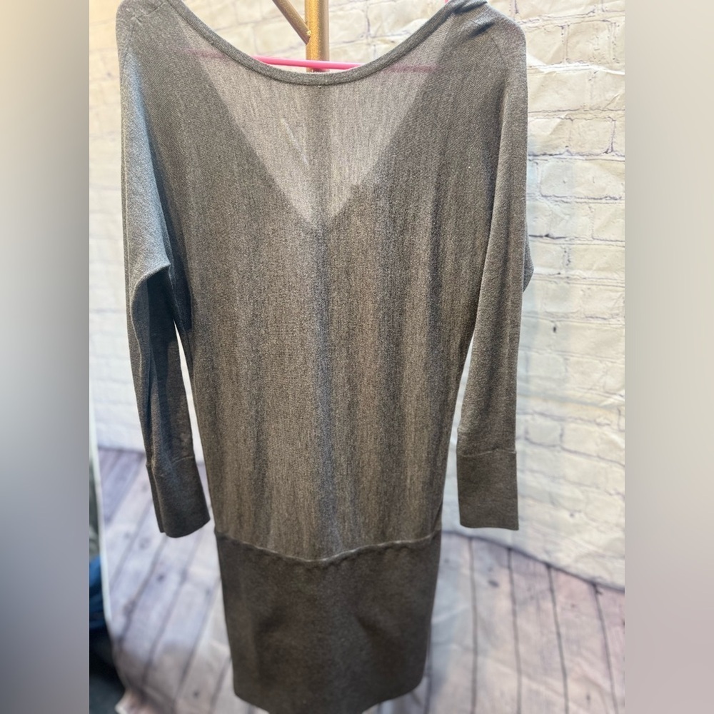 White House Black Market Gray V Back Long Sleeve Dolman Sweater Top Sz XXS NWT